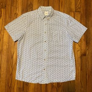 patterned short sleeve button up